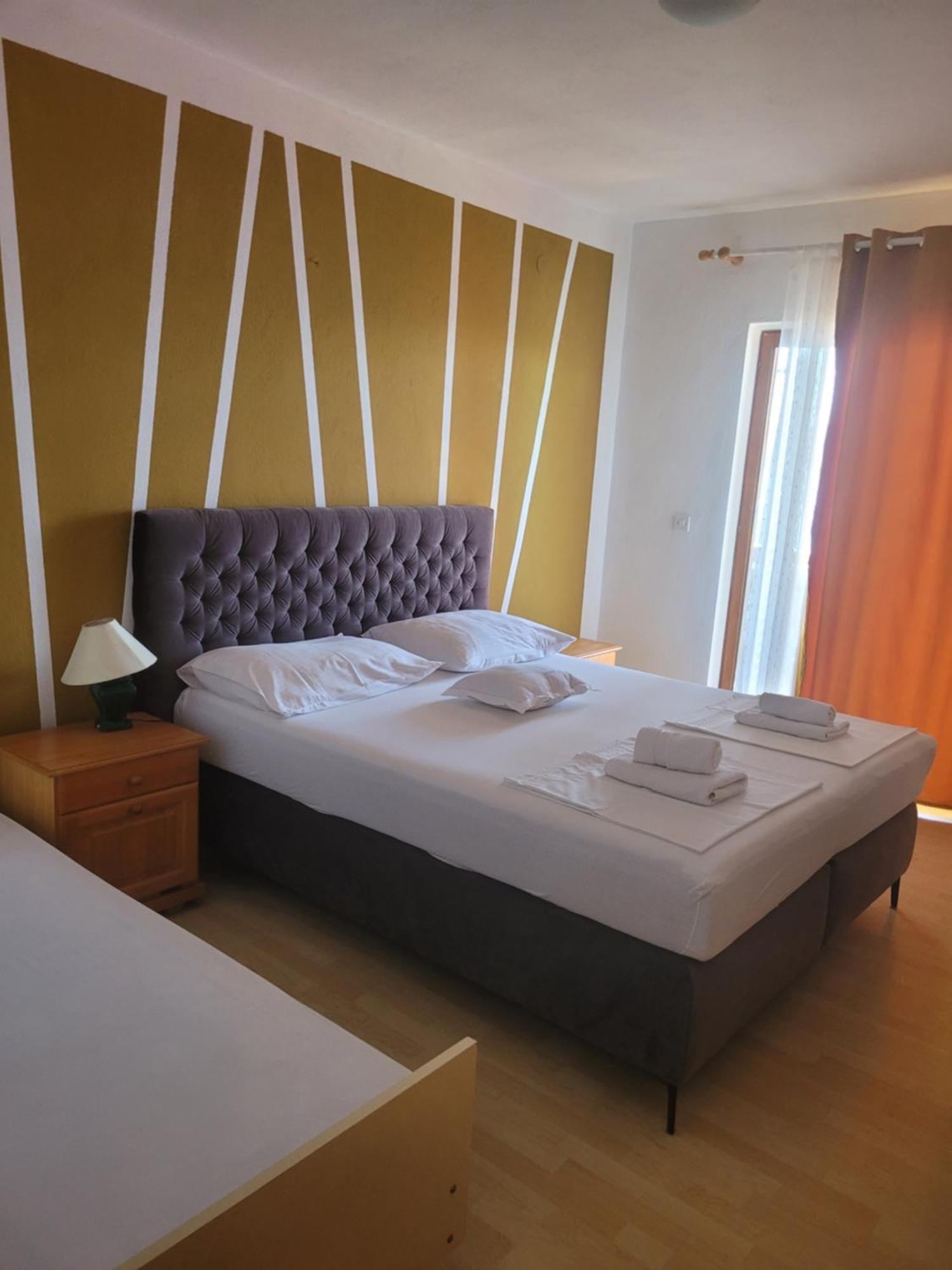Apartments Coko Omiš Værelse billede