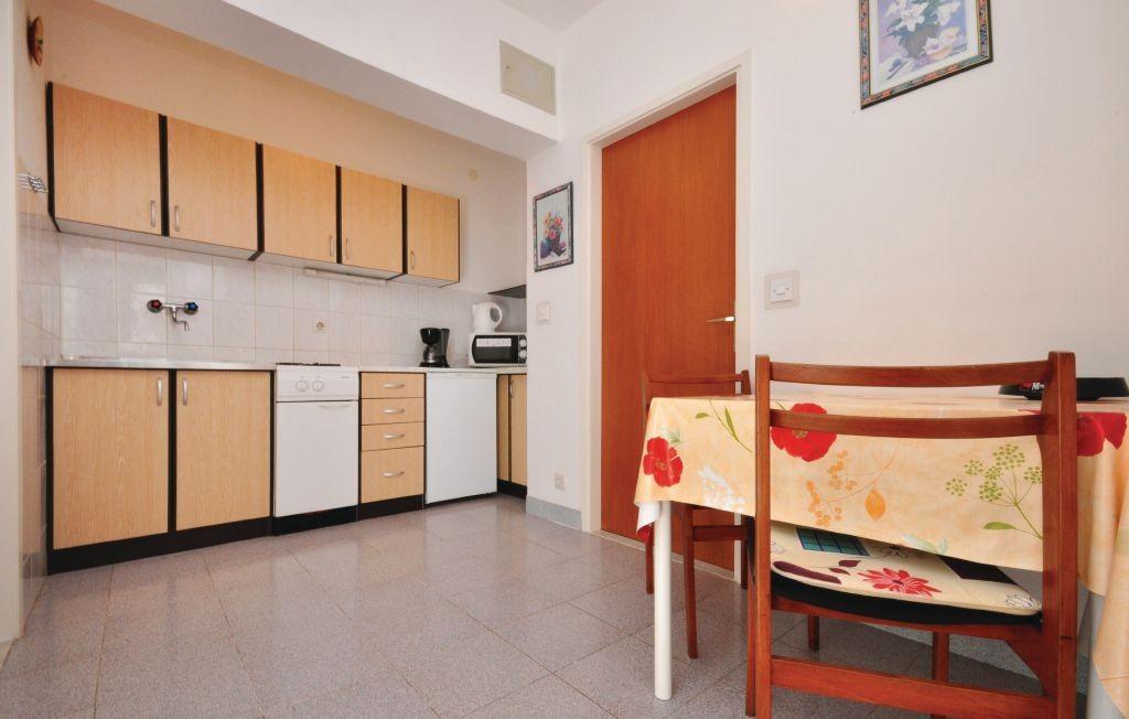 Apartments Coko Omiš Eksteriør billede