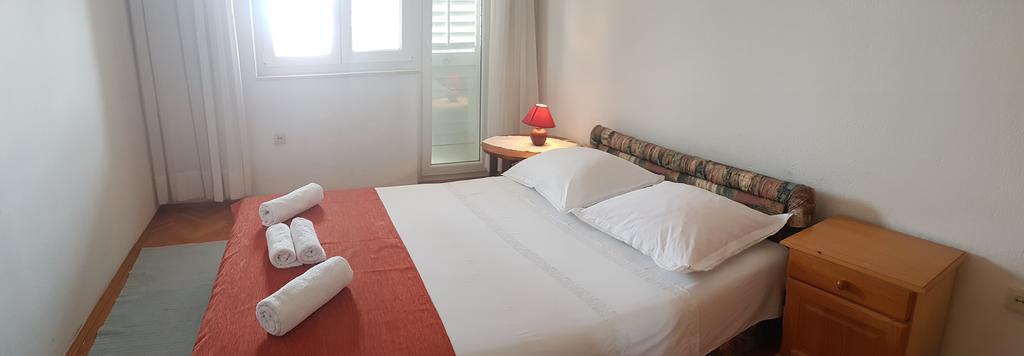 Apartments Coko Omiš Eksteriør billede